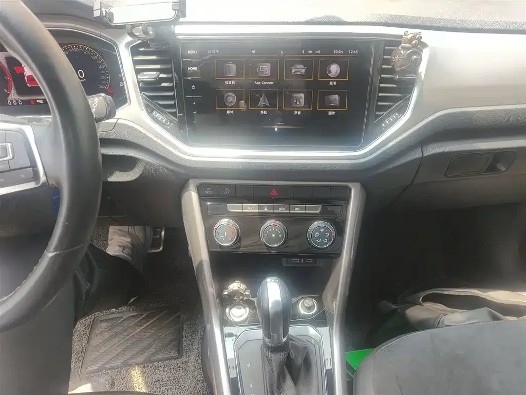 Volkswagen T-Roc 2022 из CN, фото 8