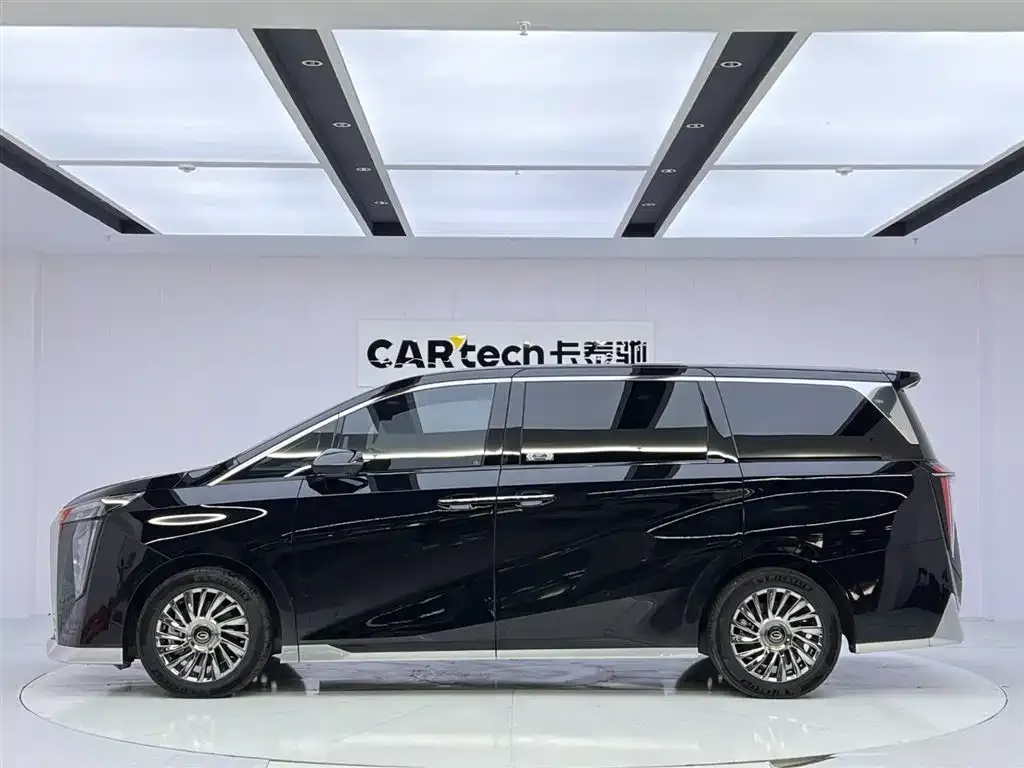 GAC Motor Trumpchi M8 — фото 8