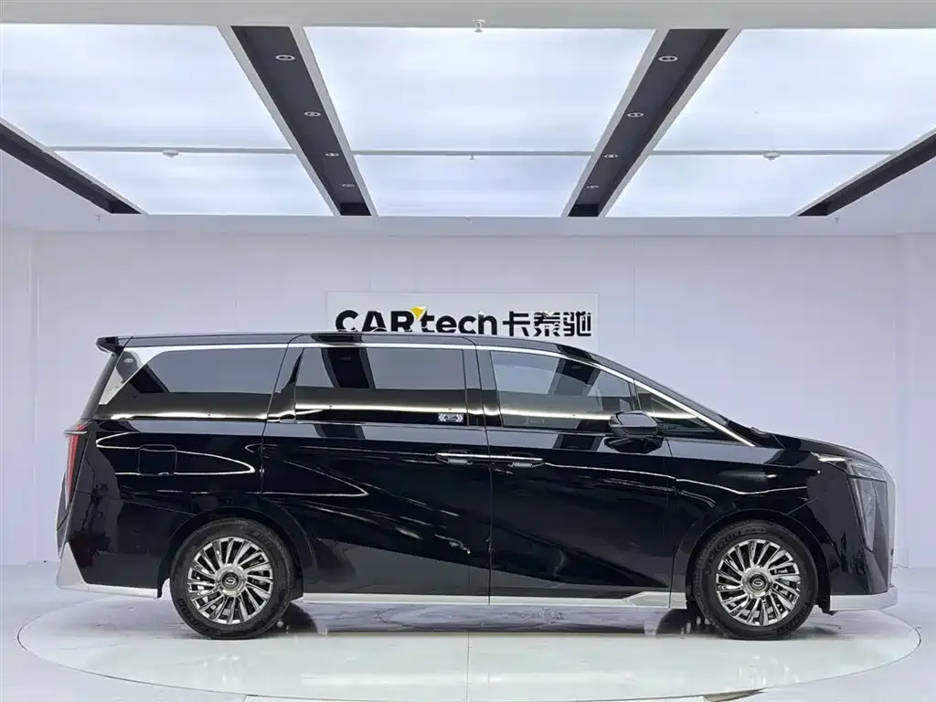 GAC Motor Trumpchi M8 — фото 9
