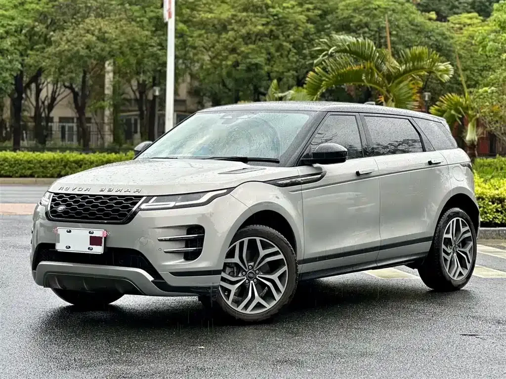 Land Rover Evoque — фото 1