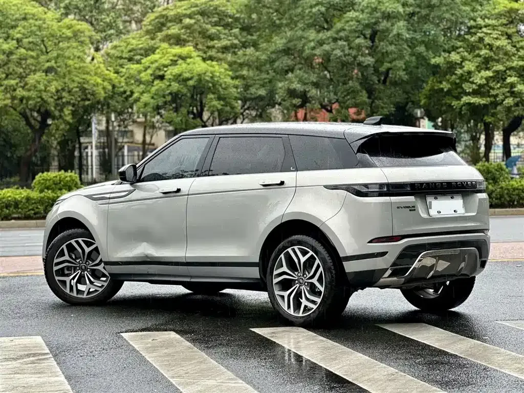 Land Rover Evoque — фото 8