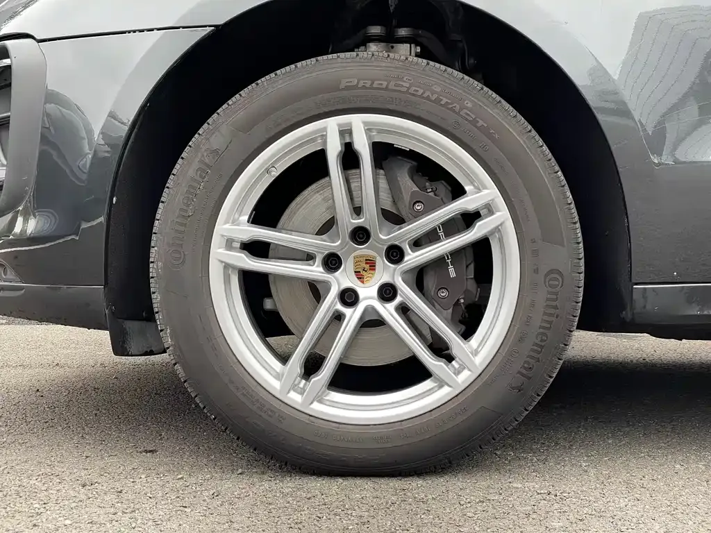 Porsche Macan — фото 6