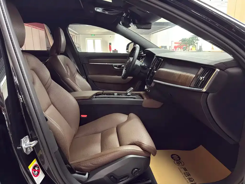 Volvo S90 2021 из CN, фото 9