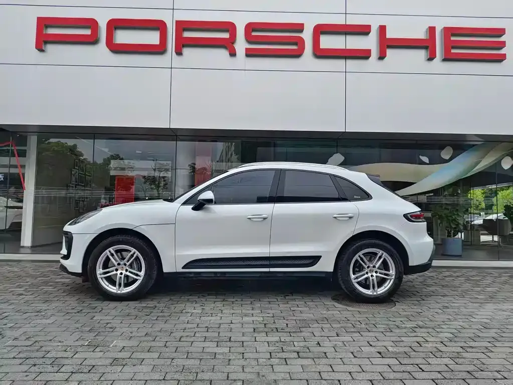 Porsche Macan — фото 8