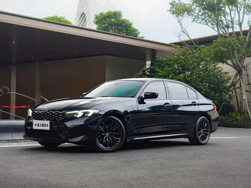 BMW 3 Series — фото 1