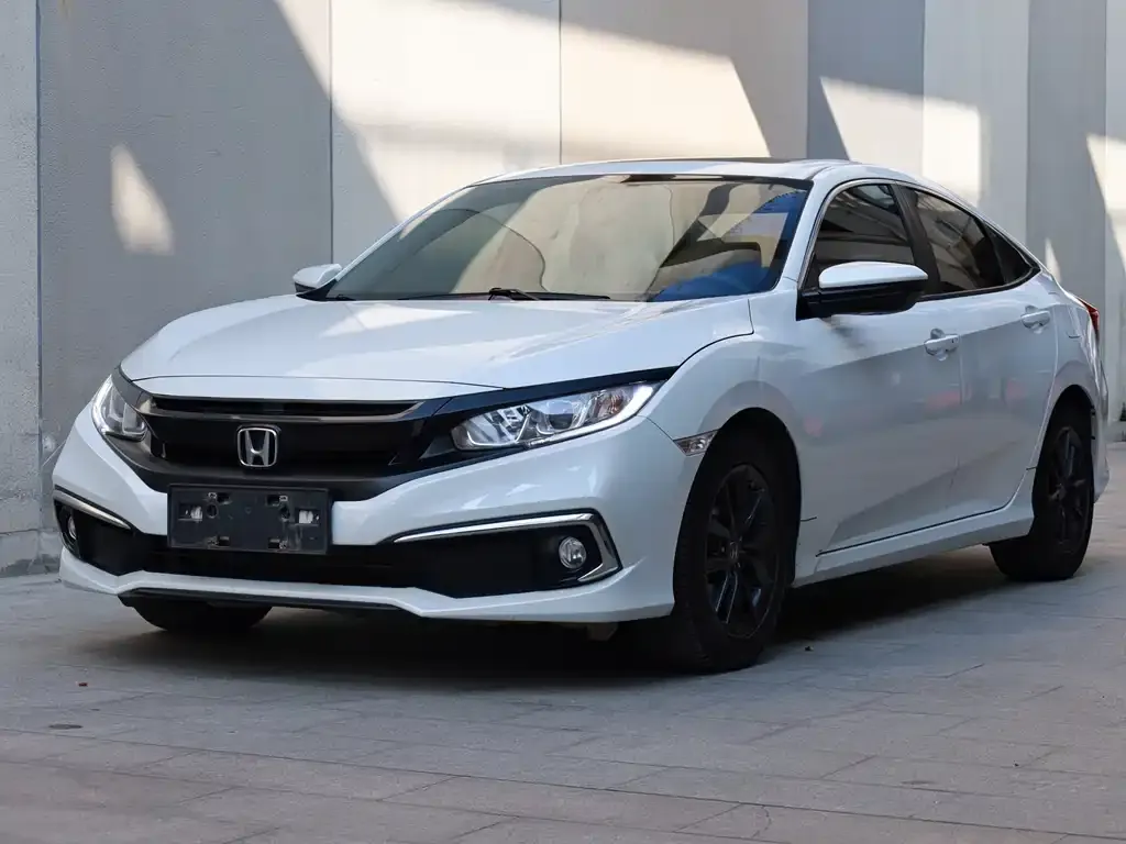 Honda Civic — фото 1