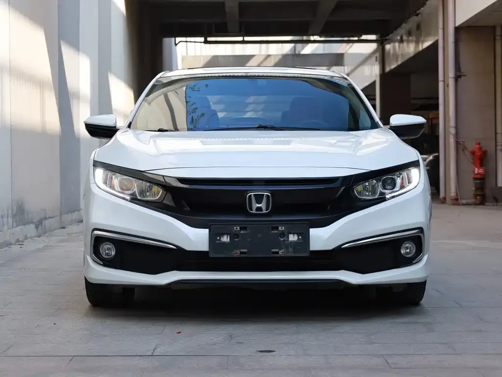 Honda Civic — фото 7
