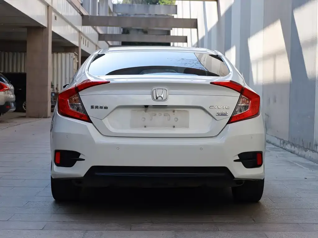 Honda Civic — фото 4