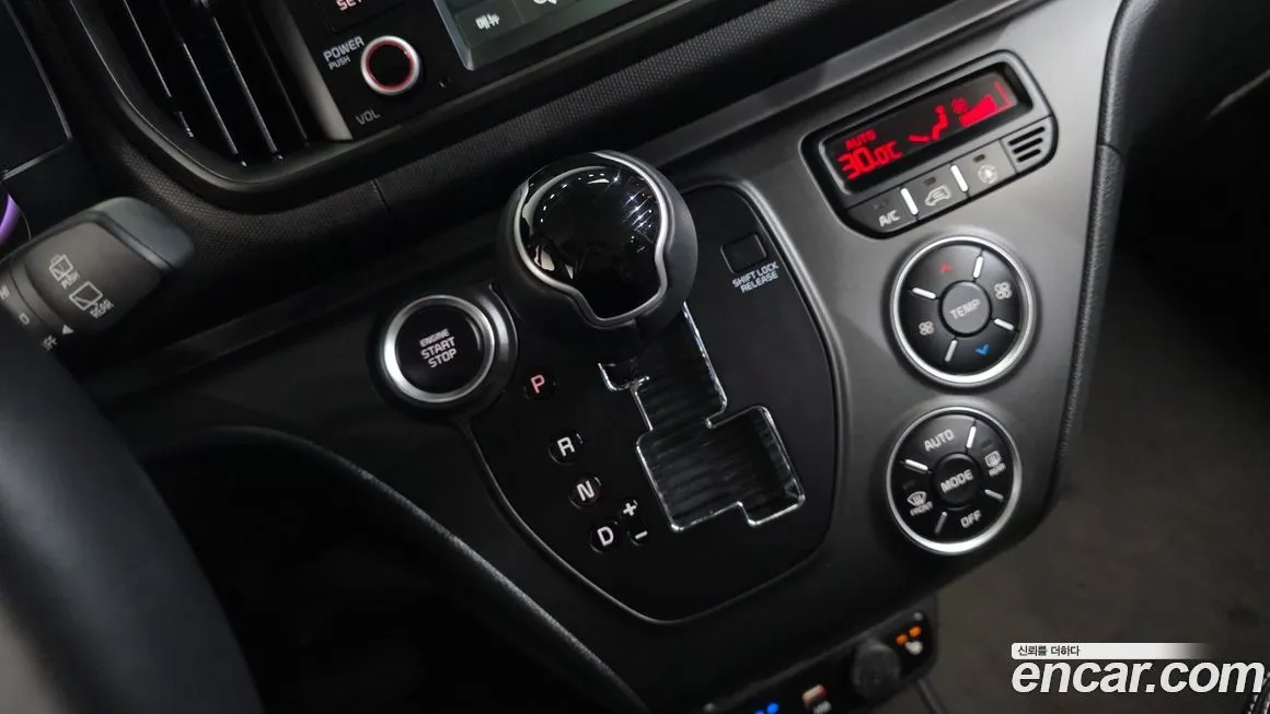 Kia RAY — фото 8