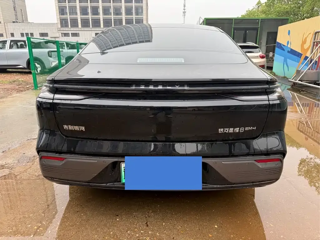 Geely Galaxy Xingyao 8 2025 из CN, фото 2