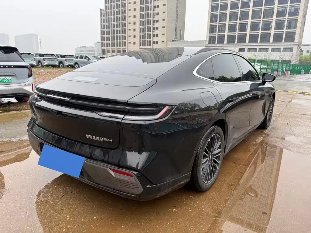 Geely Galaxy Xingyao 8 2025 из CN, фото 6