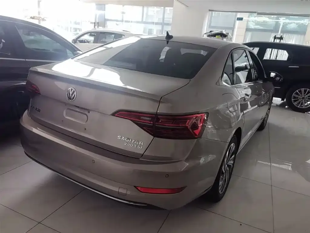 Volkswagen Sagitar 2022 из CN, фото 7