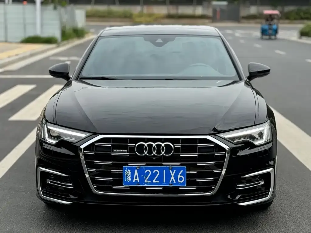 Audi A6L 2022 из CN, фото 6