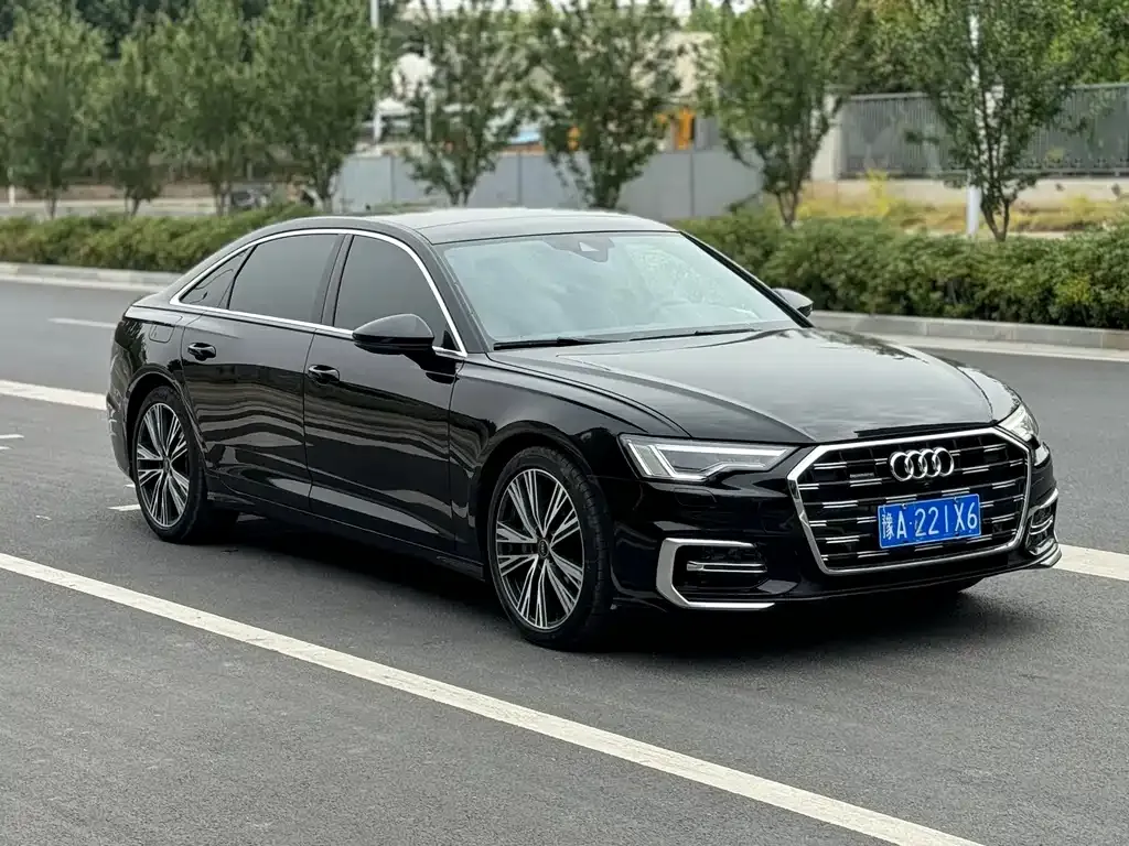 Audi A6L 2022 из CN, фото 10