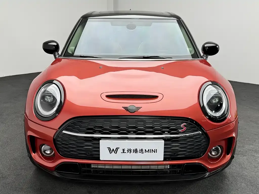 MINI Clubman — фото 3