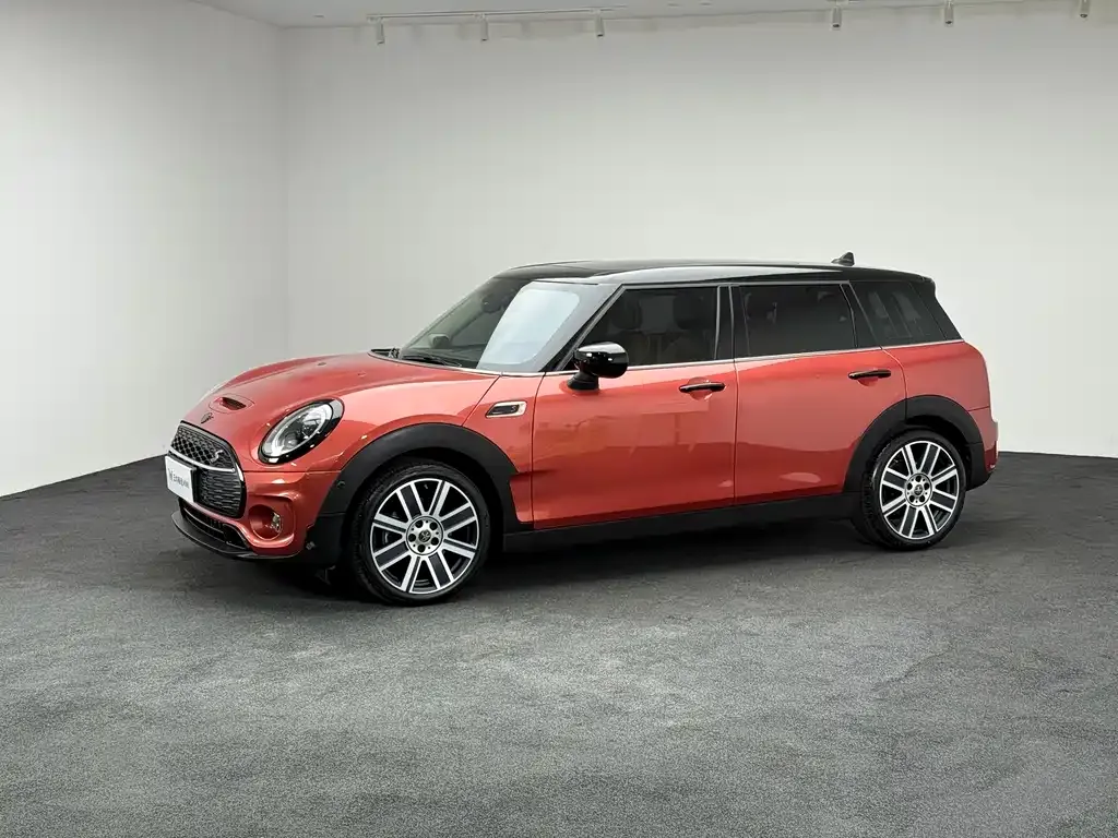 MINI Clubman — фото 8