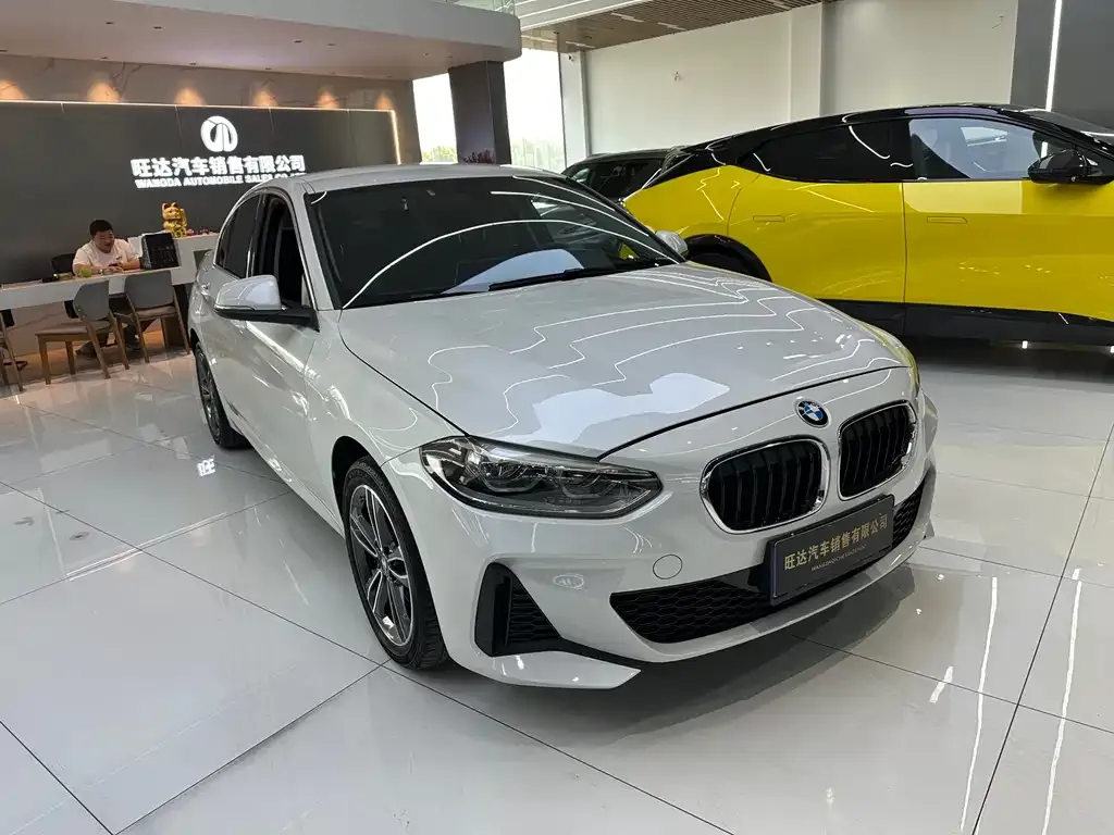 BMW 1 Series 2021 из CN, фото 6
