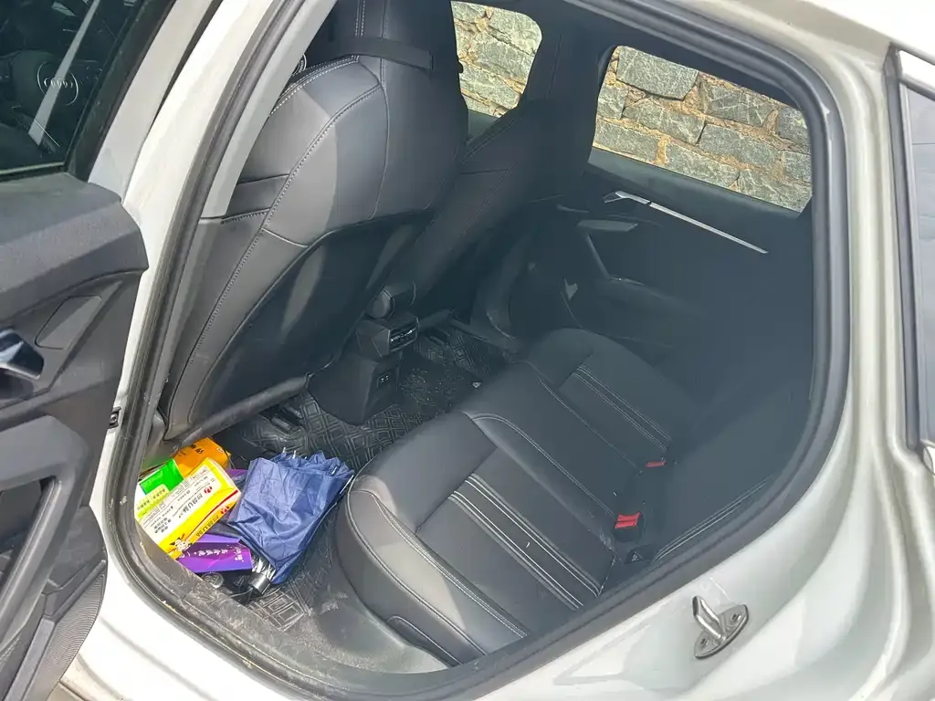 Audi A3 2022 из CN, фото 2