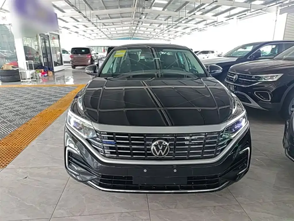 Volkswagen 帕萨特插电混动 — фото 7