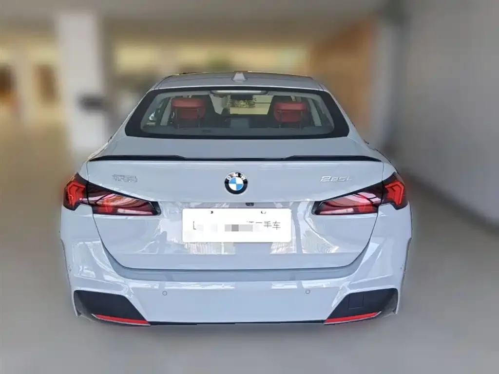 BMW 2 Series 2025 из CN, фото 10