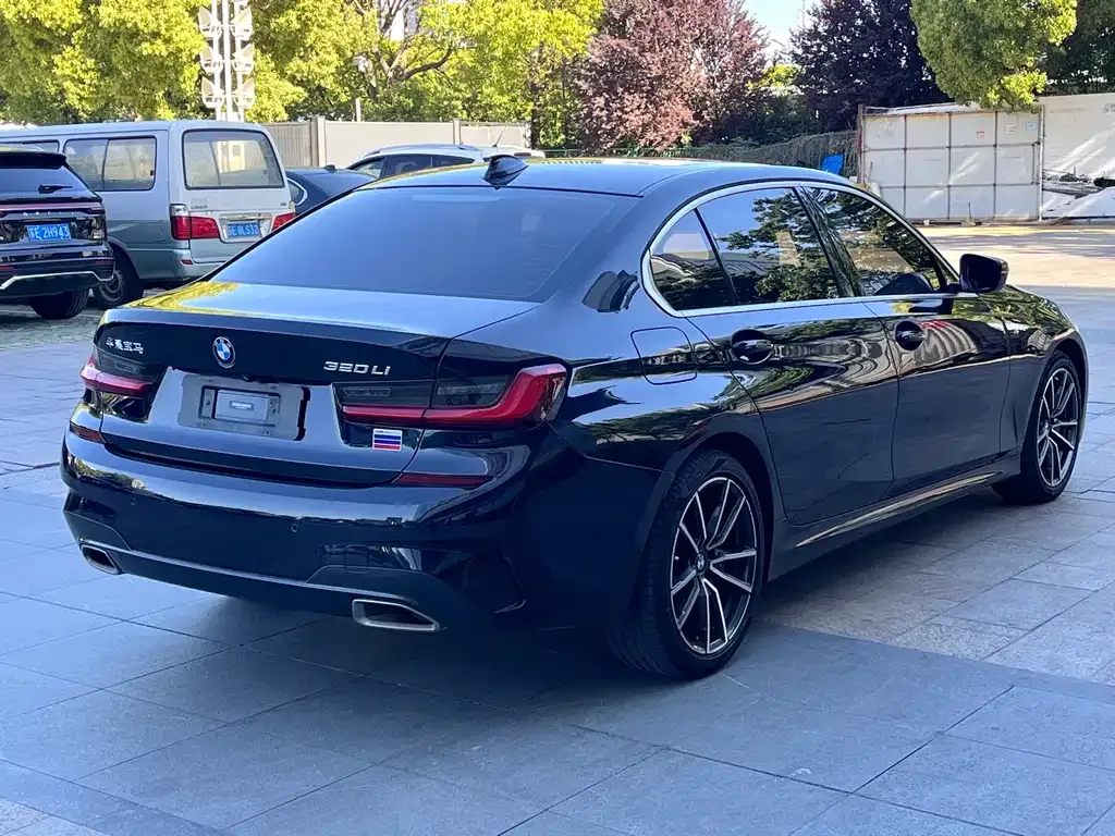 BMW 3 Series — фото 10