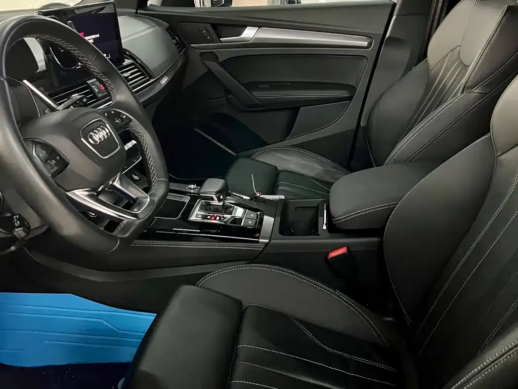 Audi Q5L 2023 из CN, фото 8