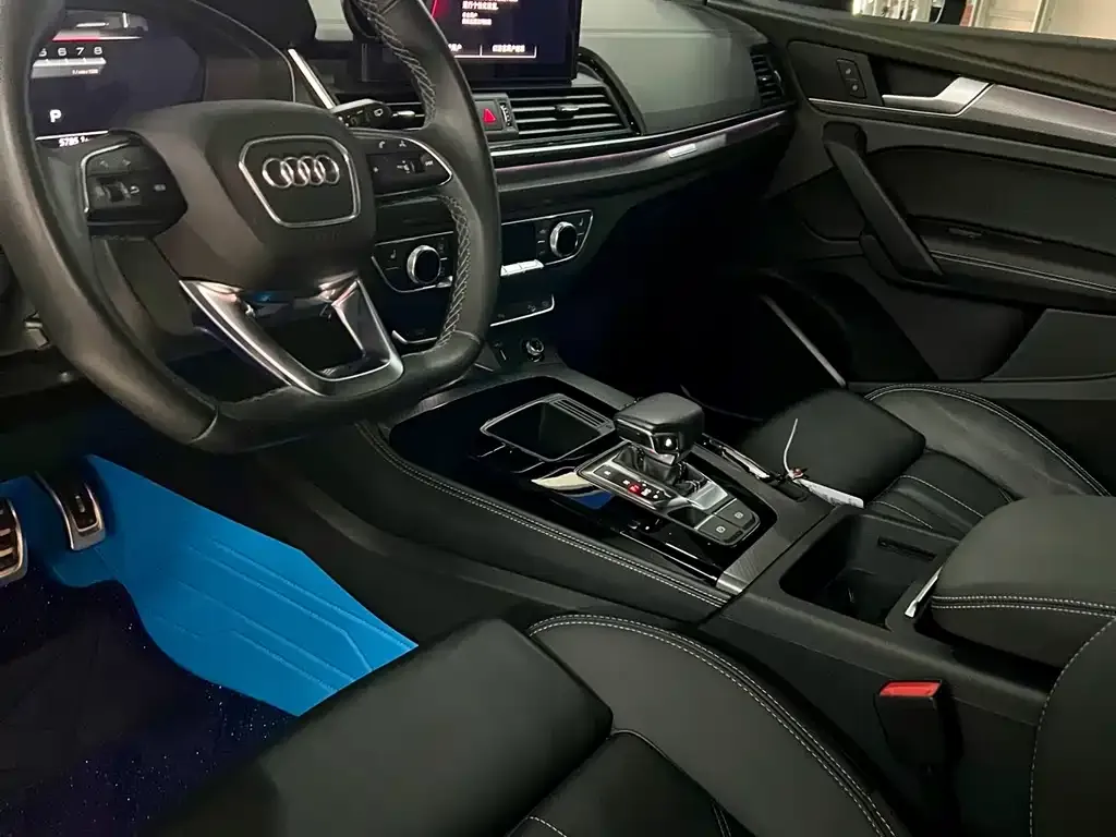 Audi Q5L 2023 из CN, фото 5