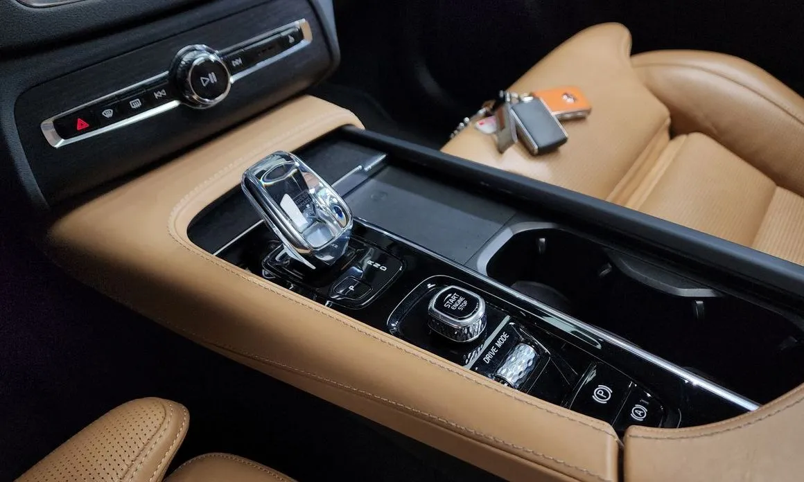 Volvo XC90 2021 из KR, фото 5
