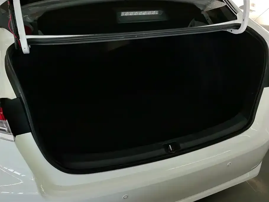Toyota Corolla 2021 из CN, фото 6