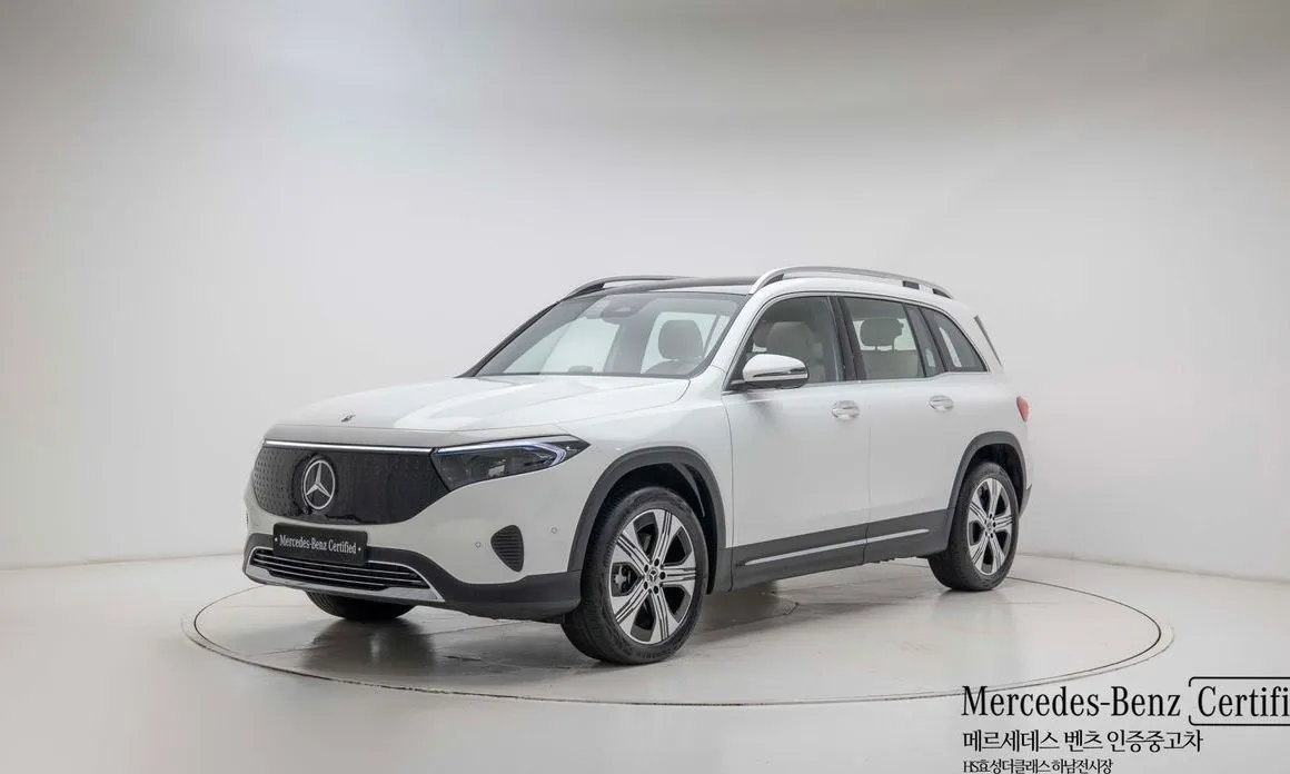 Mercedes-Benz EQB