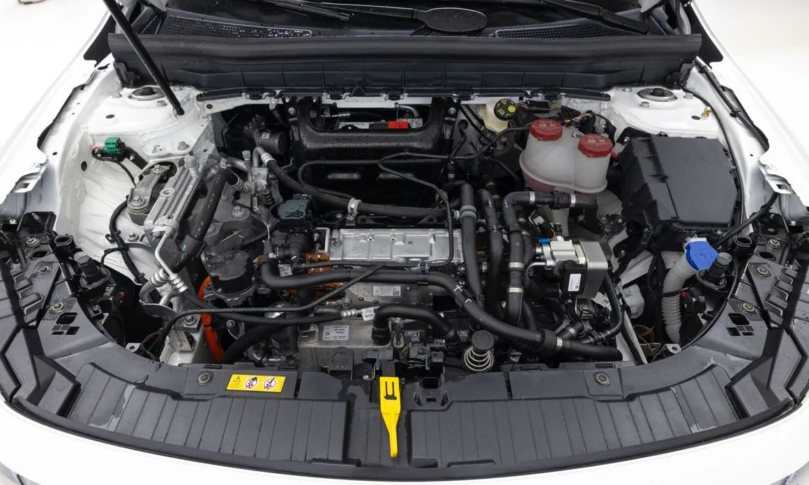 Mercedes-Benz EQB 2026 из KR, фото 8