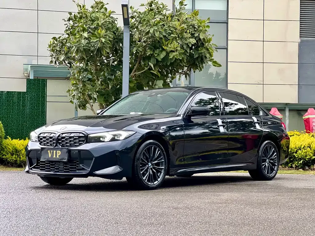 BMW 3 Series — фото 1