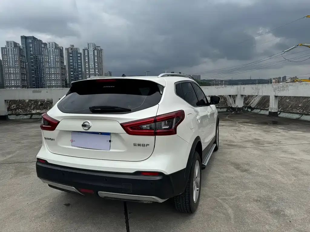 Nissan Qashqai 2023 из CN, фото 3