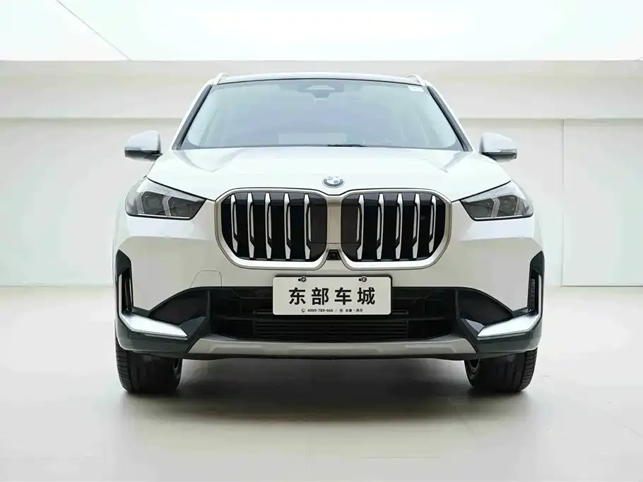 BMW X1 — фото 5