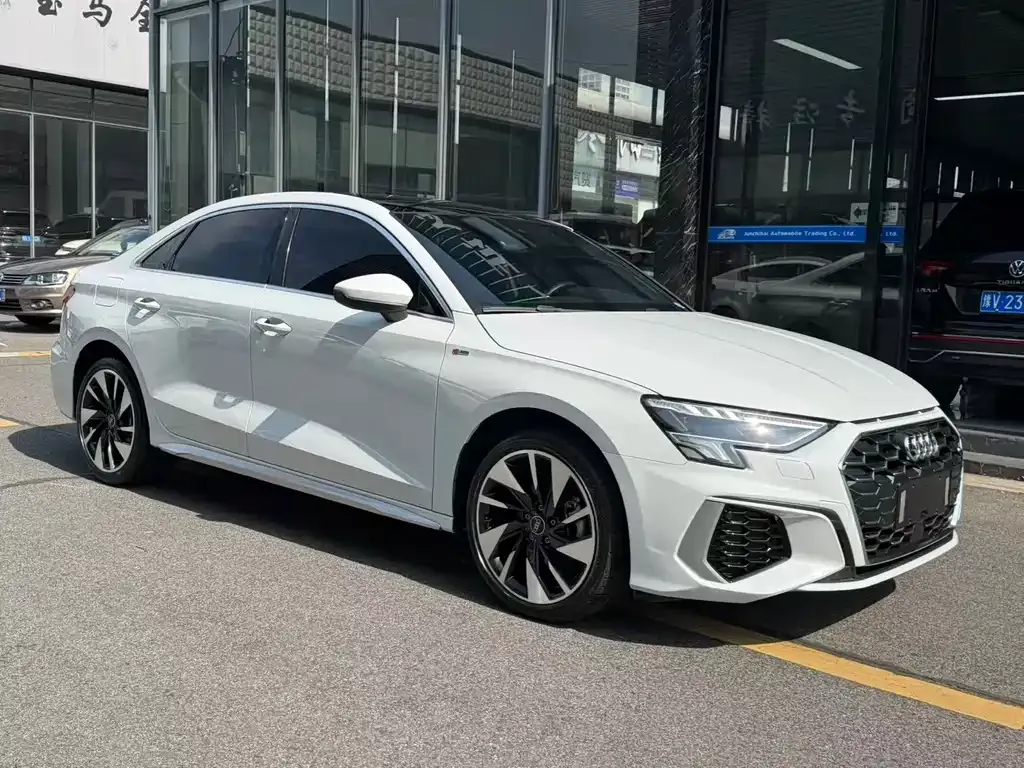 Audi A3 — фото 8