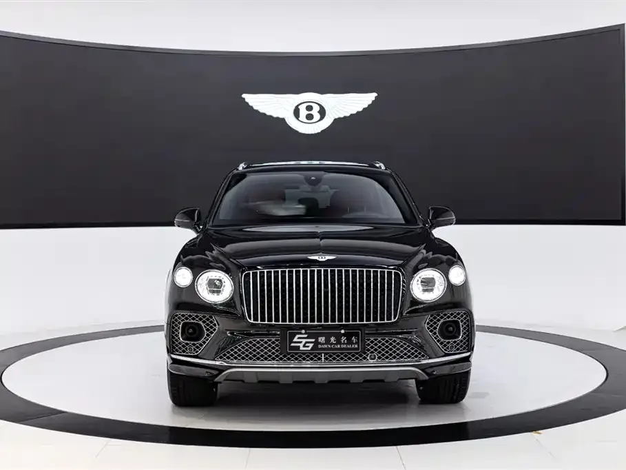 Bentley Bentayga — фото 4