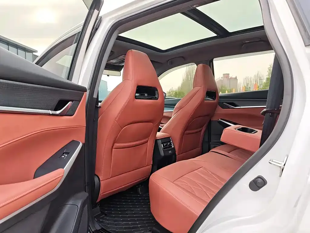 Changan CS75PLUS — фото 3