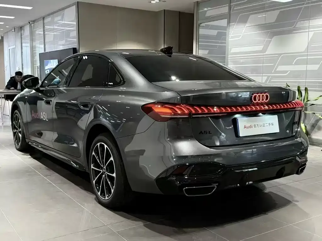 Audi A5L — фото 7