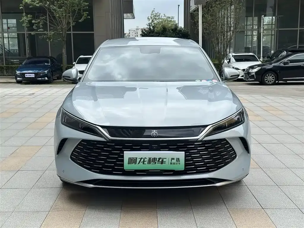 BYD Qin L — фото 8