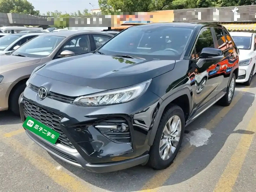 Toyota Wildlander — фото 1
