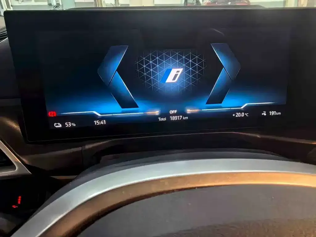 BMW i3 — фото 3