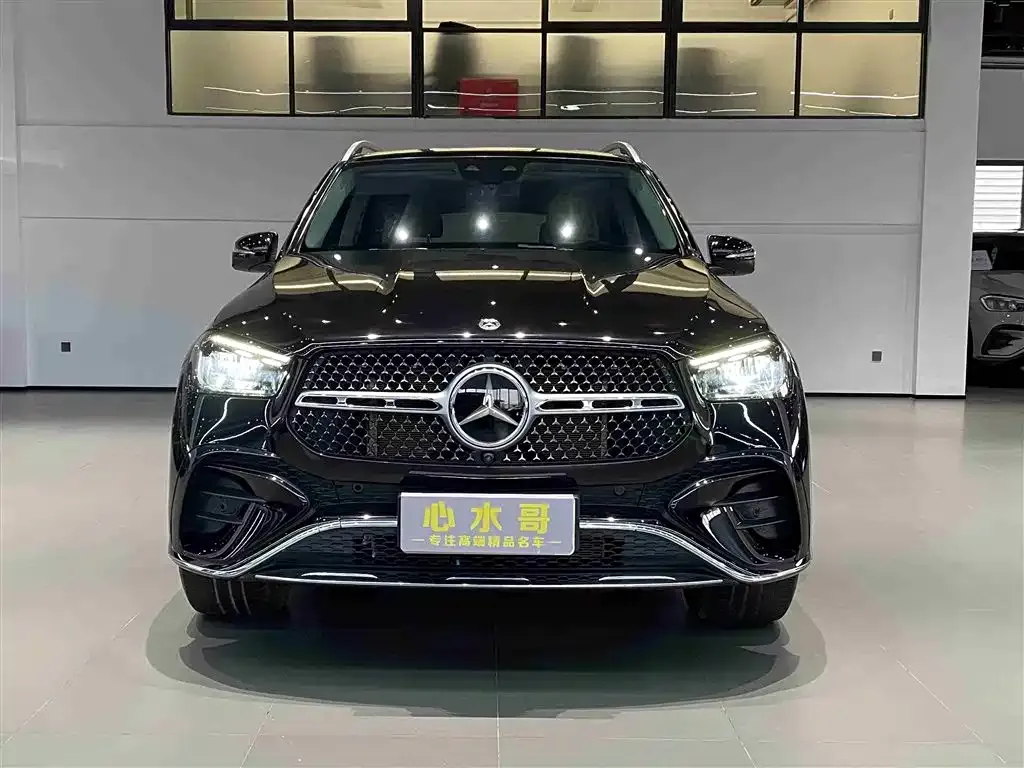 Mercedes-Benz GLE — фото 6