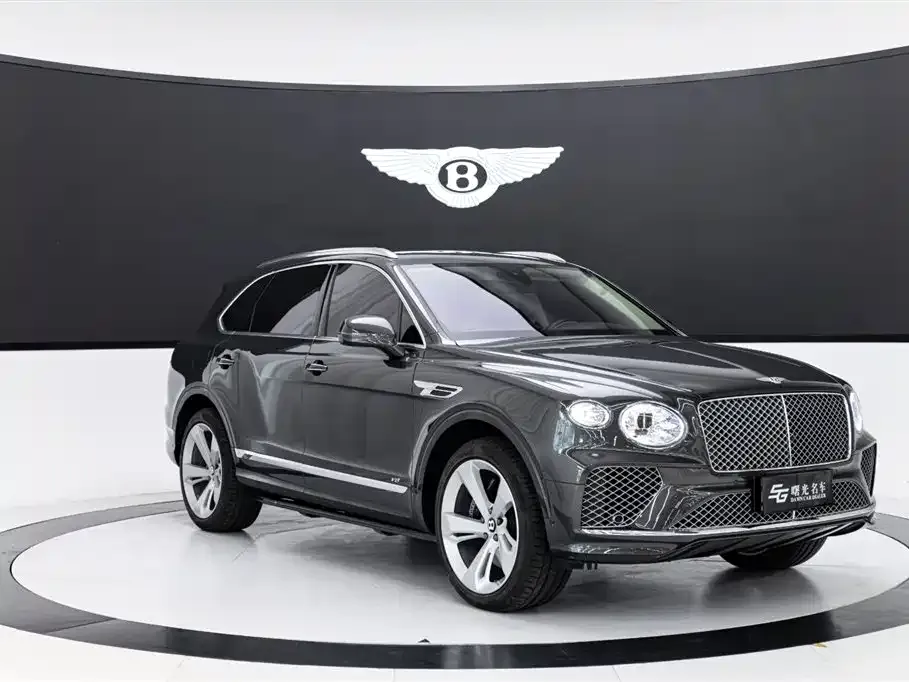 Bentley Bentayga — фото 8
