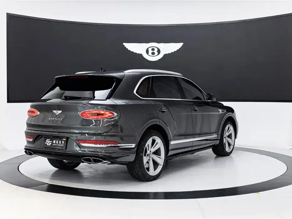 Bentley Bentayga — фото 5