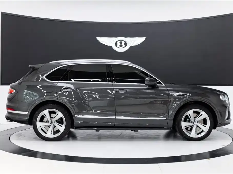 Bentley Bentayga — фото 4