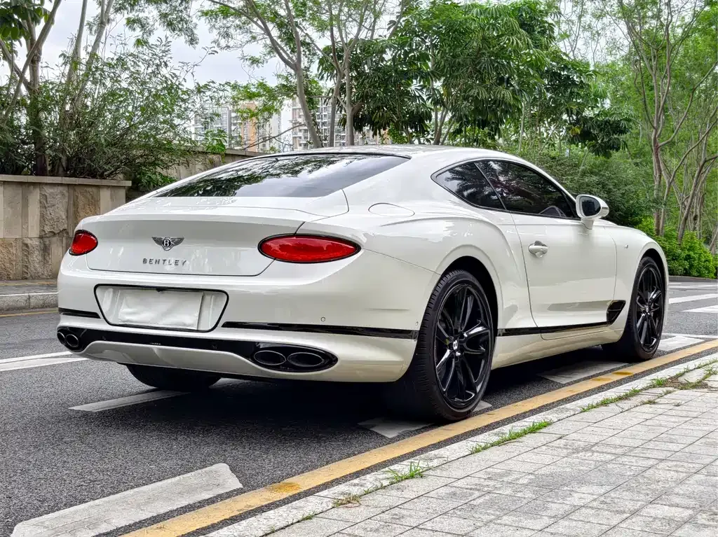 Bentley Continental — фото 9
