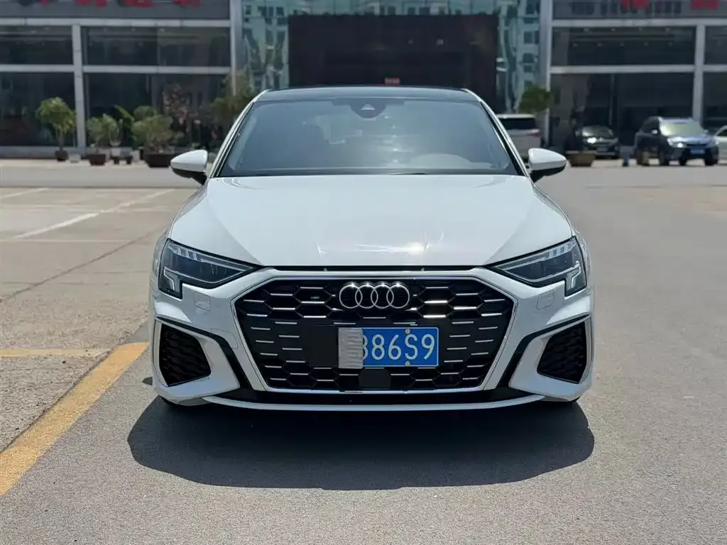 Audi A3 2022 из CN, фото 6