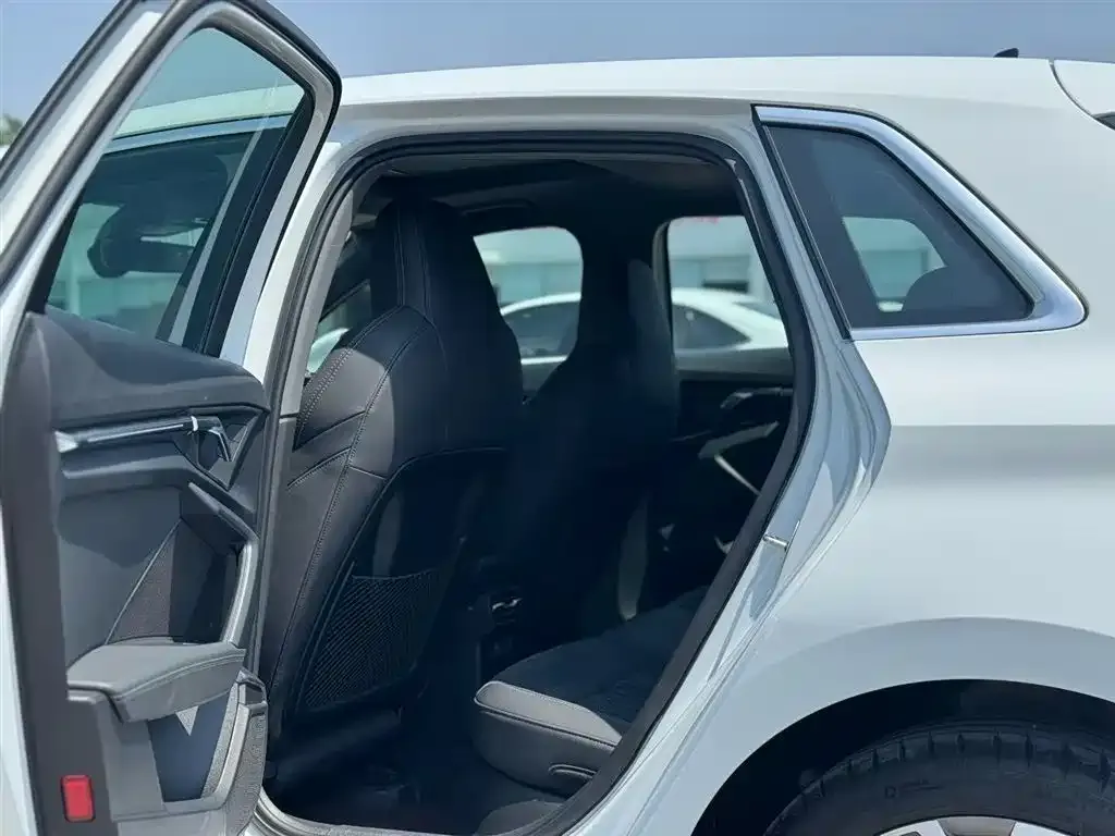 Audi A3 2022 из CN, фото 3