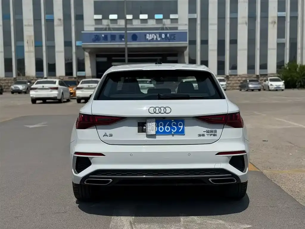 Audi A3 2022 из CN, фото 5