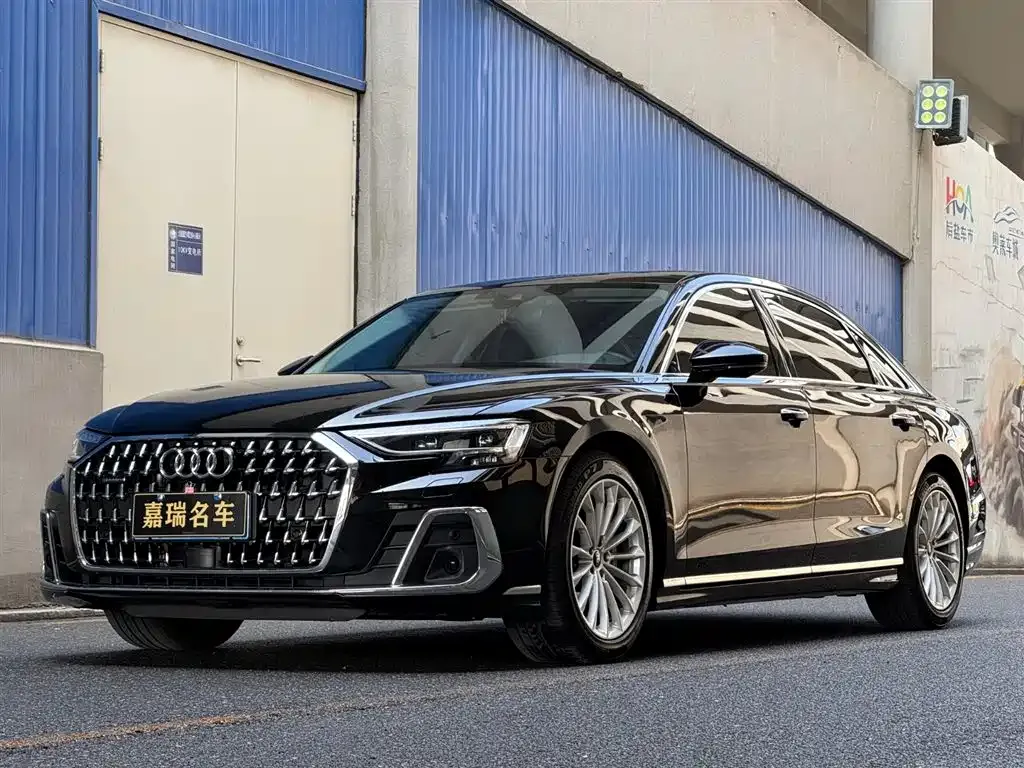Audi A8 2025 из CN, фото 1